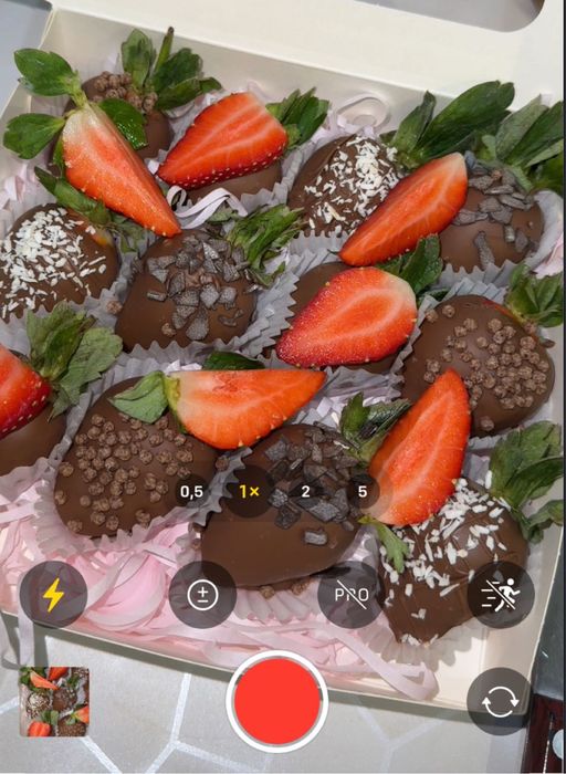 клубника в шоколаде