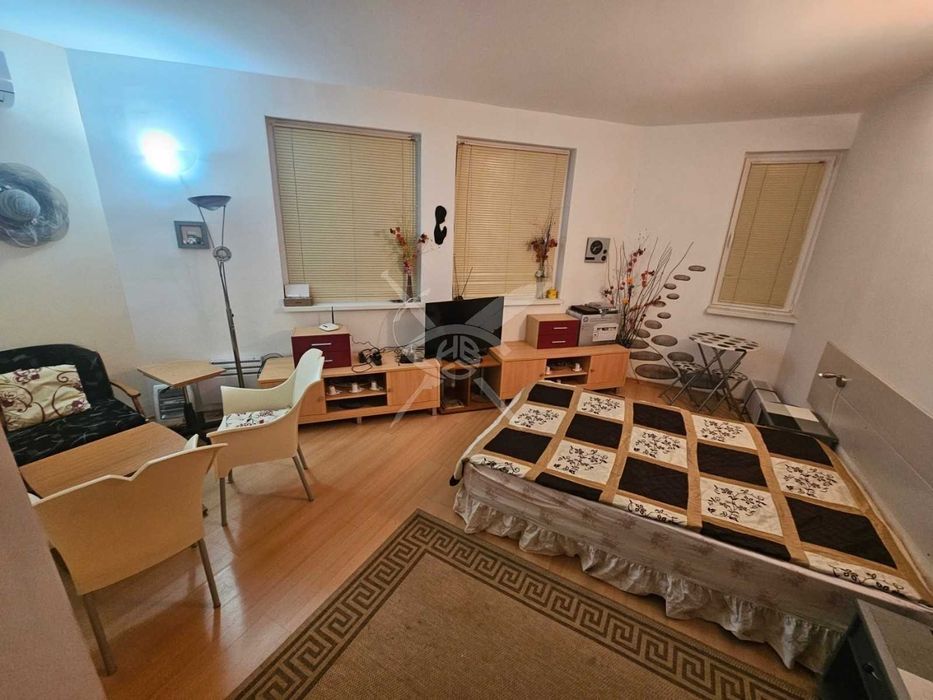 Продава се Едностаен апартамент в к.к. Слънчев бряг - 50 кв.м за 1060 €/кв.м - Снимка #5