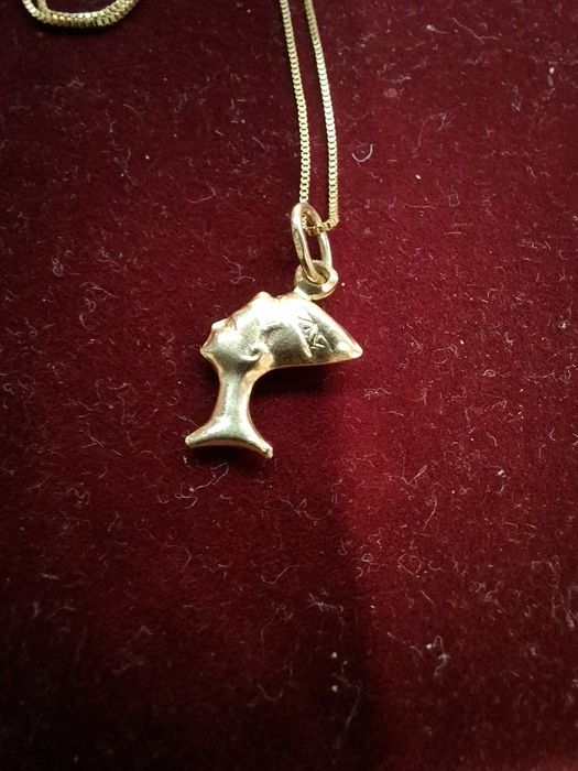 Ново дамско колие "Нефритената богиня"