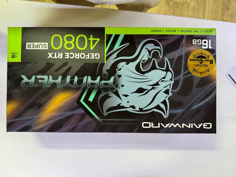 Gainward RTX 4080 super Panther OC