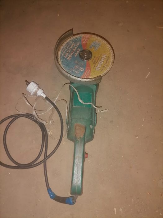 Продам Болгарку Бу