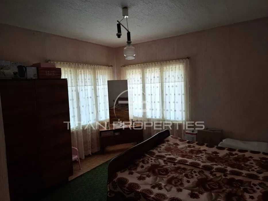 Продава се Къща в с. Чешнегирово, Област Пловдив - 170 кв.м за 718 €/кв.м - Снимка #5