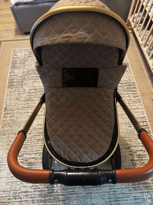 Детская коляска с автокреслом