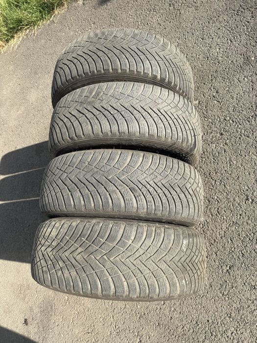 Jante BMW R16 cu anvelope M+S