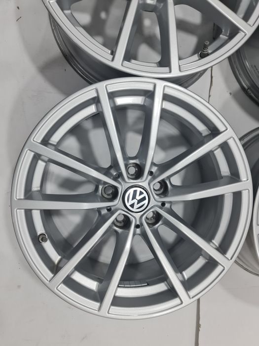 Jante 17 Audi VW Seat Cupra Skoda Mercedes 7.5x17 ET30 5X112