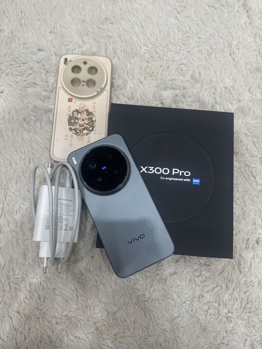 продам vivo x300 pro 512
