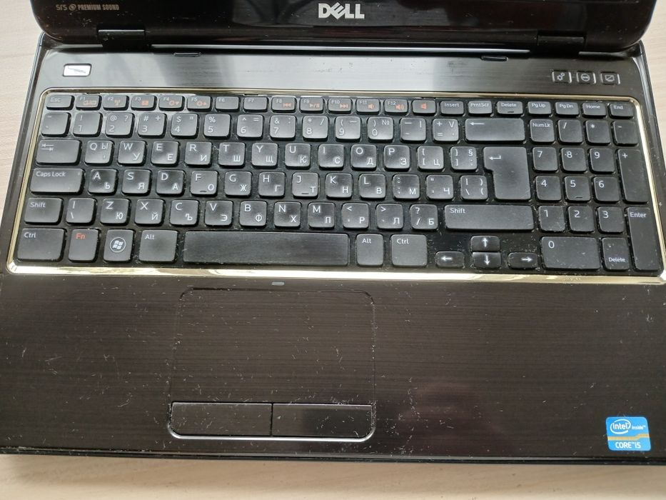 Продавам лаптоп Dell Inspiron N5110