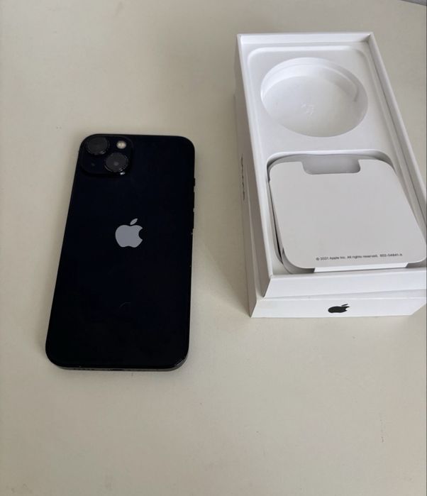 iPhone 13 - 128GB