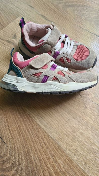 Обувки Zara и Next