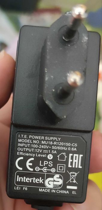 Router Asus RT-N18U 600Mbps High Power 3 Antene, 4xGigabit, USB3.0,