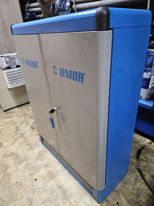 Dulap scule Unior cu doua uși și sertar