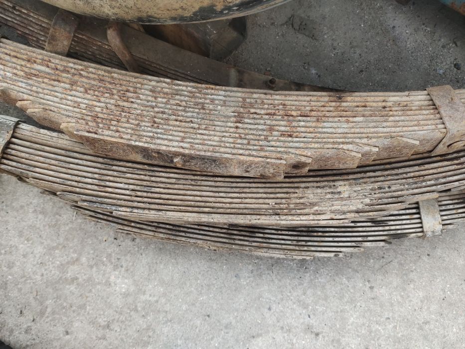 Рессоры Москвич иУаз продам