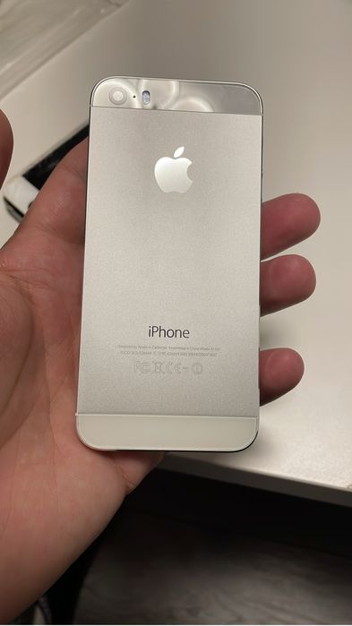 Iphone 5s placa defecta, baterie noua