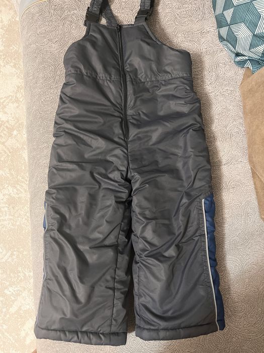 Продам комбинезон детский