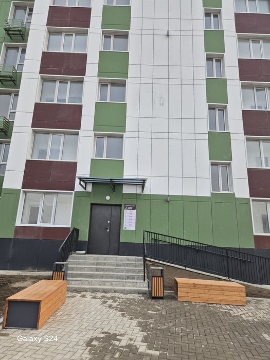 Сдам 2 комнатные квартиру