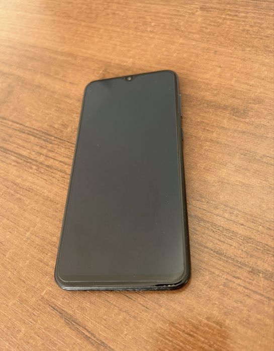 Samsung a30s в отличном состоянии