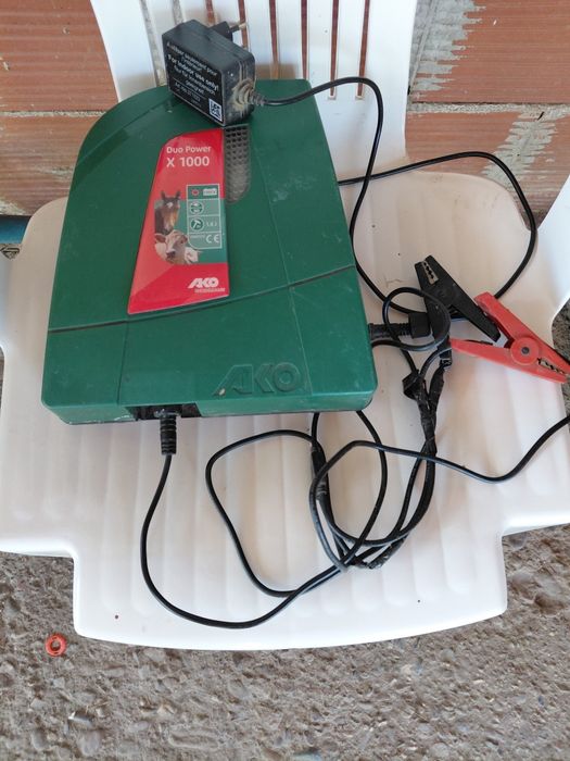 електропастир 12v.и 220v с всички консумативи.