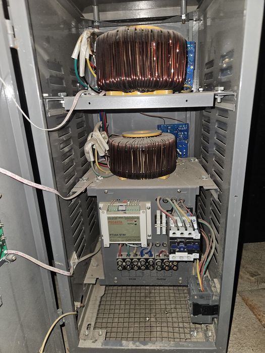 Стабилизатор 380 волть