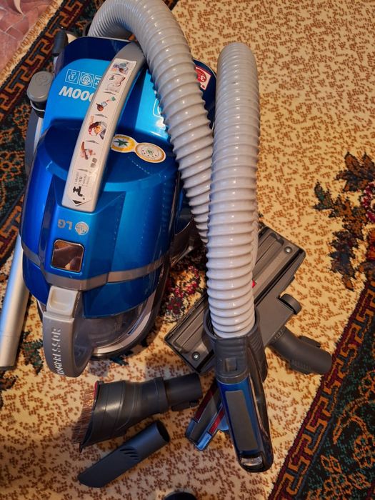 Пылесос LG компрессор 2000