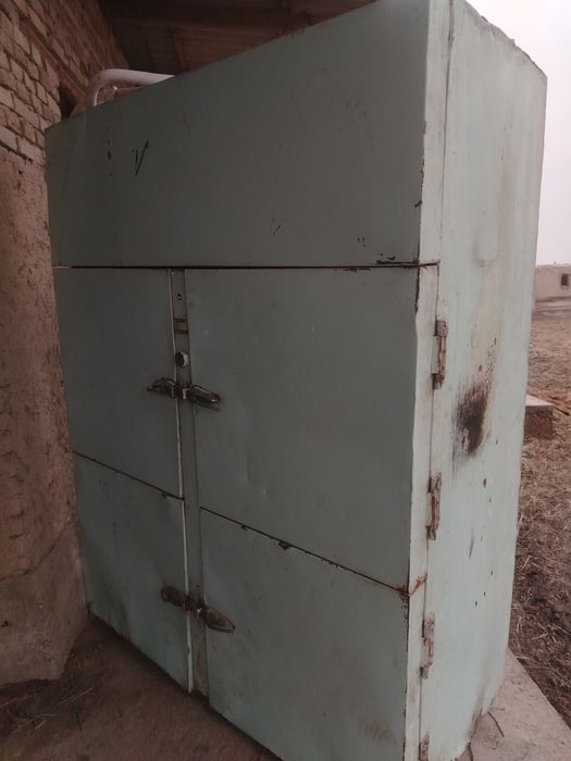 Xaladelnik sotiladi xolati yaxshi