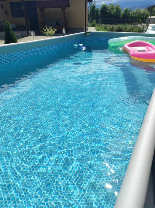 Cabană de închiriat cu ciubăr