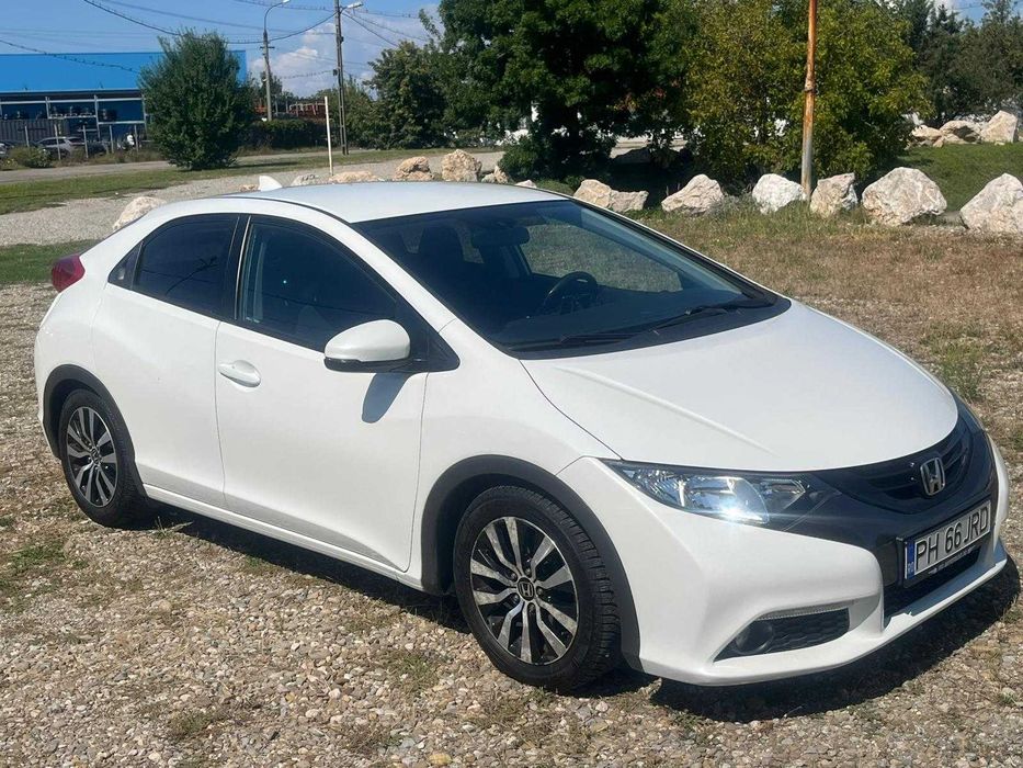 HONDA Civic 2013 — imagine 2