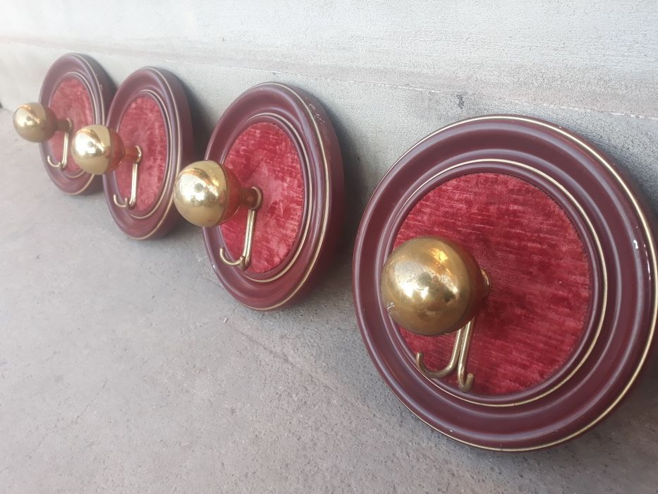 Cuiere  vechi, set de 4 bucati