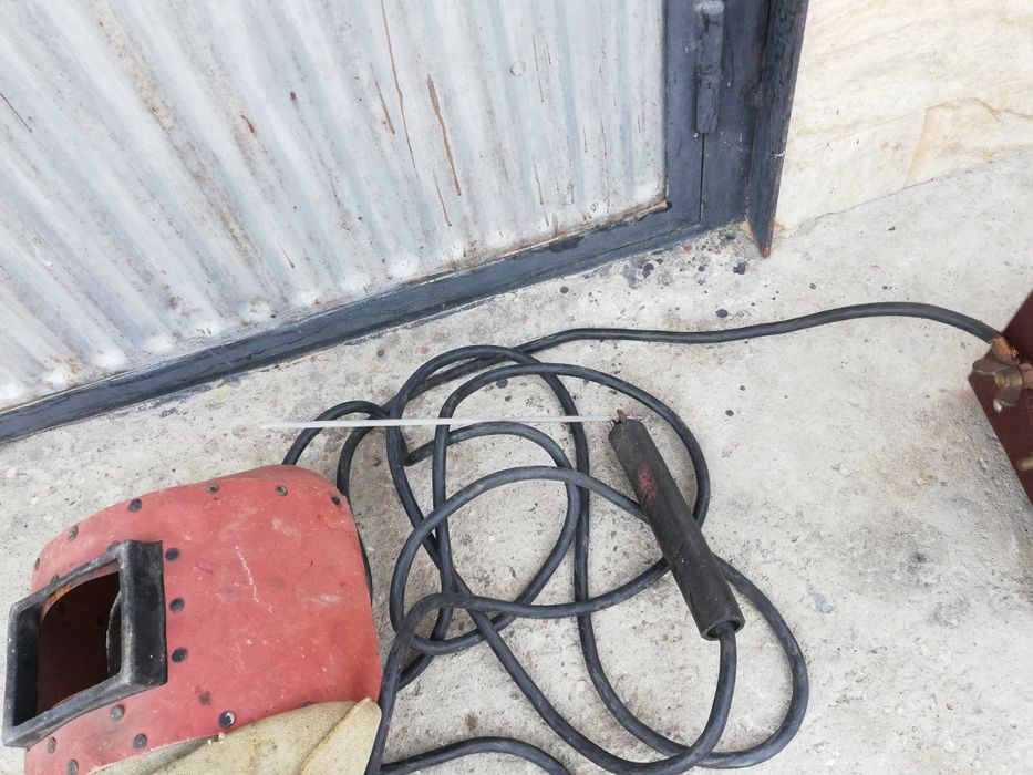 Продавам електрожен пълен комплект