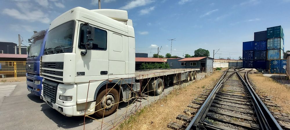 Продается тягачи даф мерс ман