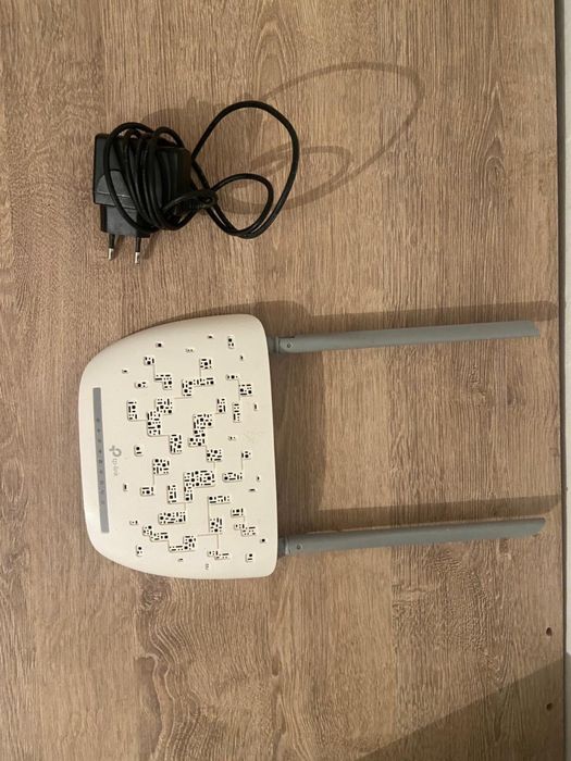 Продам роутер tplink