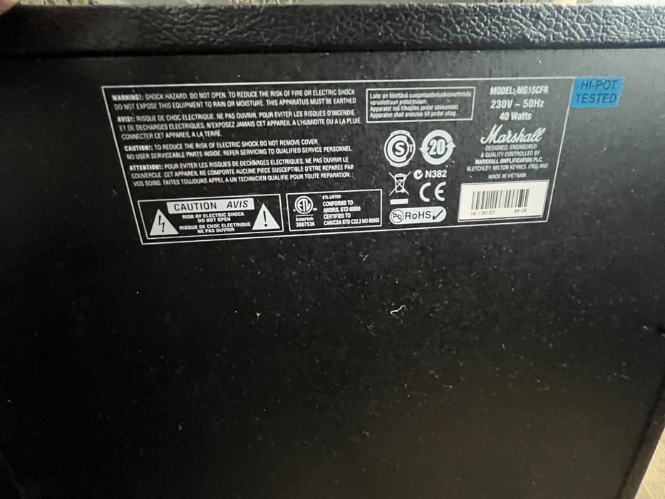 Продам гитару ibanez