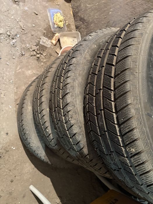 Диски 16 универсальные с шинами