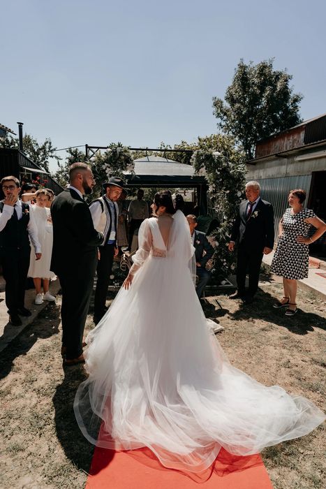 Rochie de mireasă superbă + coronițe CADOU