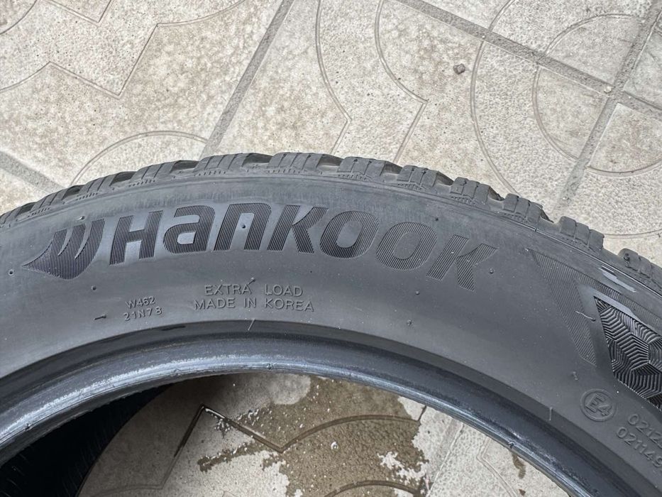 4бр.зимни гуми 215/55/17 98V HANKOOK 24