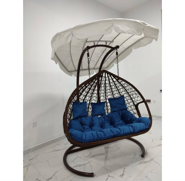 Стол стуля для сада