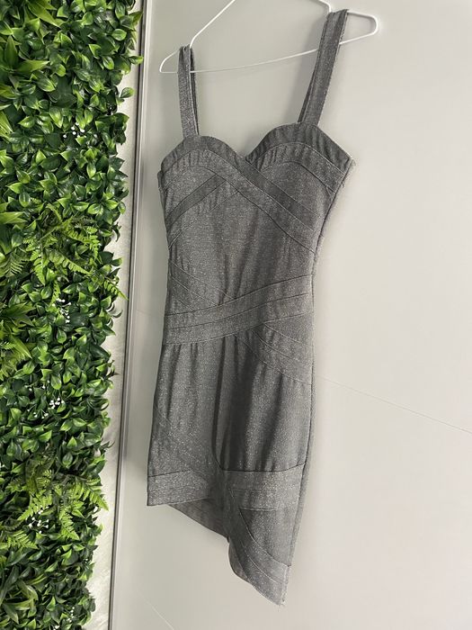 Бандажна рокля НМ