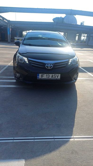 Toyota Avensis automata FULL