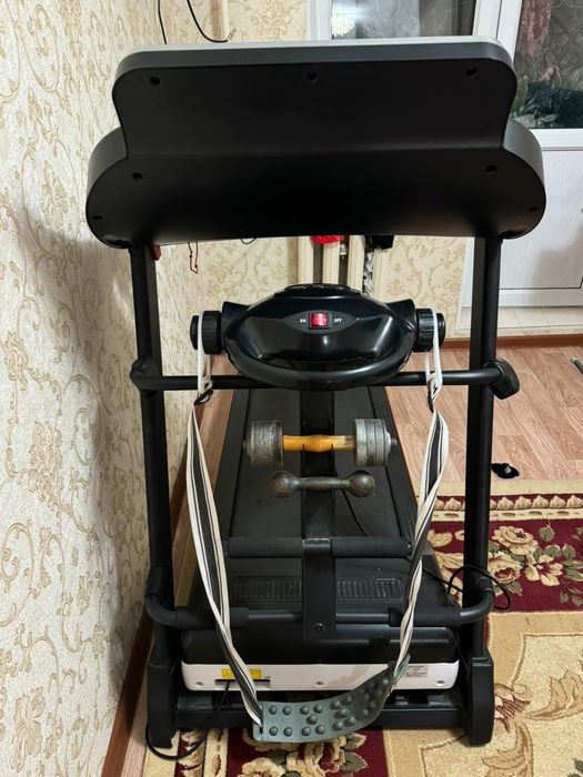 Беговая дорожка.