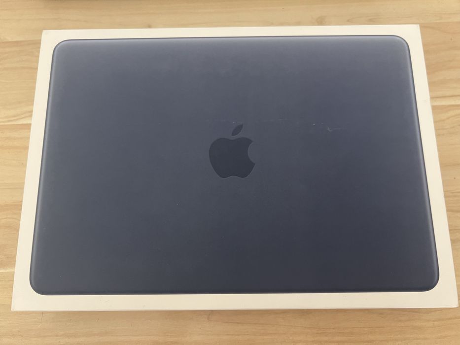 Мак Бук Нео 13 (8Gb/512Gb)