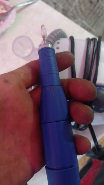 Продам стартовый маникюрный набор strong 210