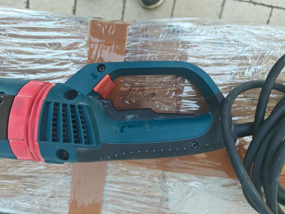 Bosch GWS 26-230 LVI  polizor unghiular 2600W