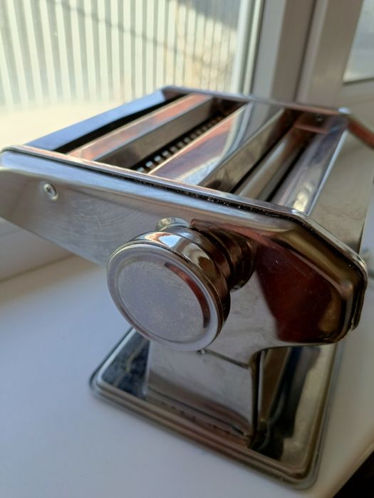 Продам лапшерезку