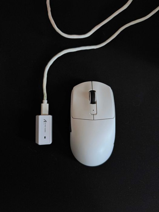 (Rezervat) Mouse Gaming - ATTACK SHARK R6 Ultralight 39g Wireless 8K