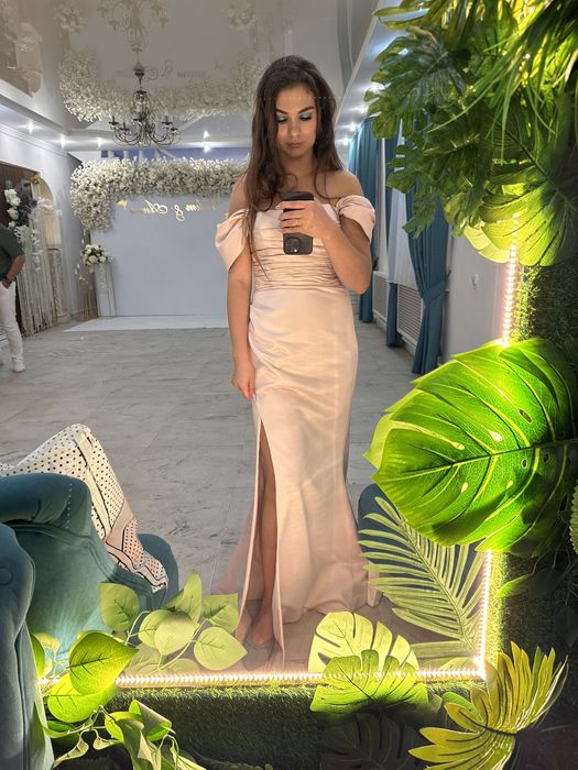 Платье вечернее размер 46 М-ка