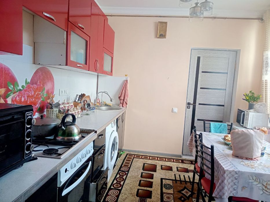 Toshkent shaxar Mirobod tumani Eski sarikolda 2 sotuli uchaskamiza bor