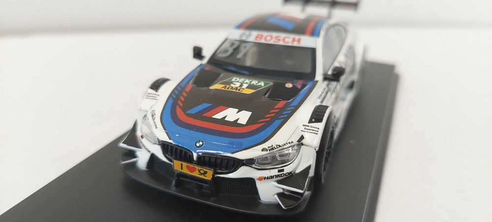 Machete auto BMW si Mercedes