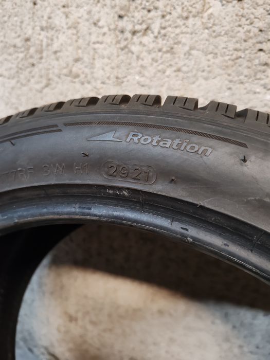 2бр.зимни гуми 245 40 18 Hankook
