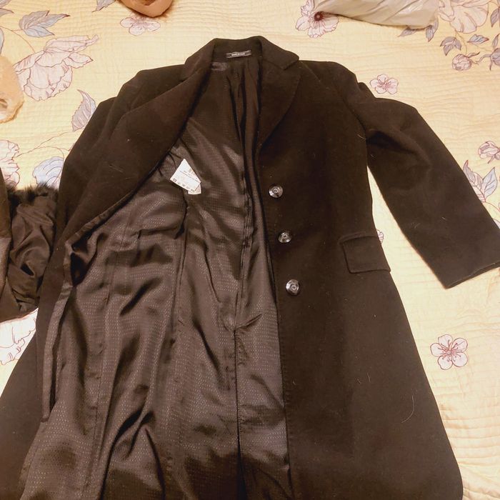 Пальто итальянское продам