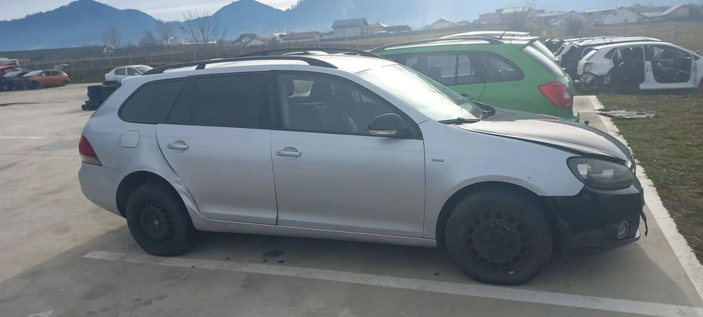 Dezmembram VW Golf VI 2.0 TDI CFHC