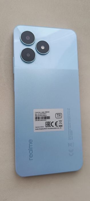 Продам телефон Realme note 50